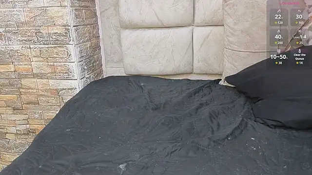 Snapshot of amarahanks11 chatting on April 11, 2026, 7:45 am amarahanks11 online show from April 11, 2026, 7:45 am