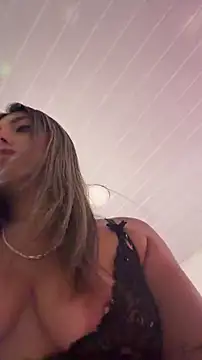 stefanyqueen69 online show from June 22, 2026, 1:41 pm