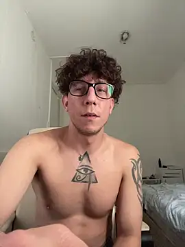 TitanNoir online show from March 8, 2026, 8:51 am