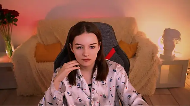 KellieBanshe online show from April 26, 2026, 4:32 am