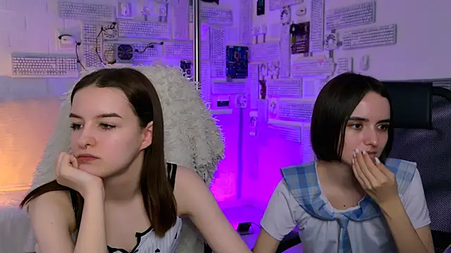 Snapshot of KellieBanshe chatting on April 28, 2026, 5:01 am KellieBanshe online show from April 28, 2026, 5:01 am