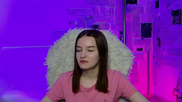 Snapshot of KellieBanshe chatting on May 15, 2026, 8:21 am KellieBanshe online show from May 15, 2026, 8:21 am