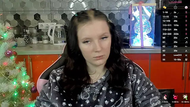 Mary Blu online show from December 21, 2024, 11:45 pm