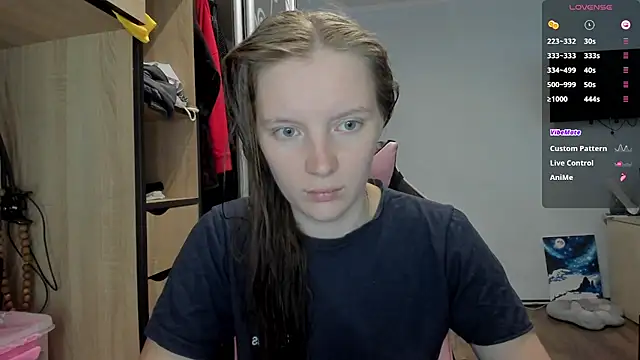 Snapshot of Mary_Blu chatting on September 18, 2025, 9:55 am Mary Blu online show from September 18, 2025, 9:55 am