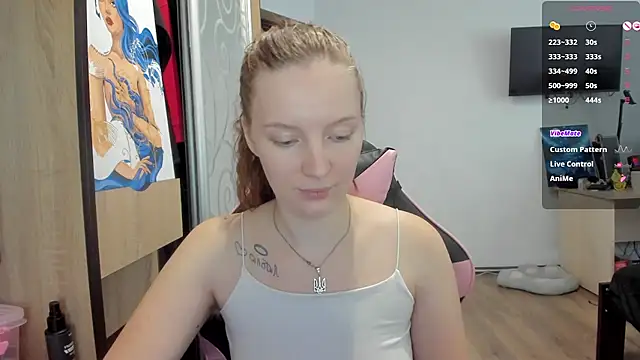 Snapshot of Mary_Blu chatting on October 7, 2025, 9:06 am Mary Blu online show from October 7, 2025, 9:06 am