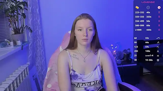 Mary Blu online show from November 13, 2025, 3:22 pm