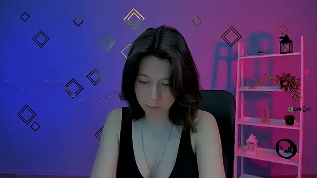 aria wild  online show from April 24, 2026, 7:16 pm