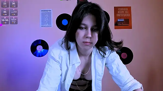 Snapshot of aria_wild_ chatting on June 14, 2026, 2:24 am aria wild online show from June 14, 2026, 2:24 am