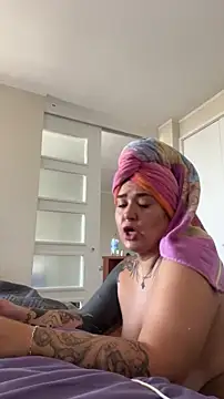 javieritr4 online show from March 11, 2026, 3:40 pm