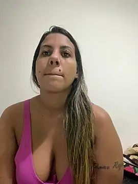 kifanyy online show from June 25, 2026, 7:24 am
