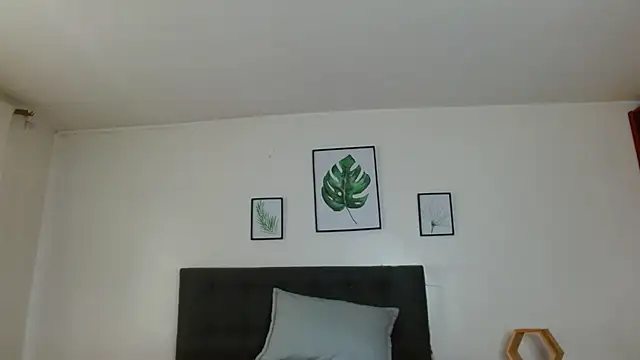 samanthachop online show from May 22, 2026, 1:28 pm