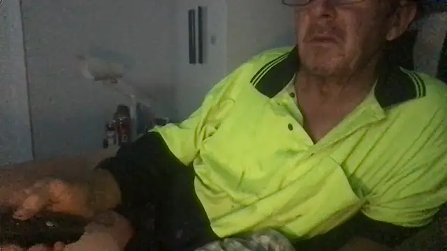 MrBombasticxxx online show from July 10, 2026, 5:48 pm