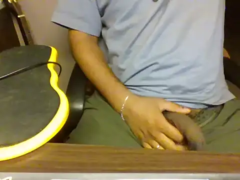 bigbuldgee online show from March 2, 2026, 9:32 pm