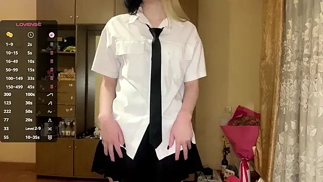 waumeoww online show from April 10, 2026, 9:19 pm