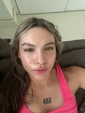 Snapshot of SweetCherry__ chatting on June 19, 2026, 10:13 pm SweetCherry online show from June 19, 2026, 10:13 pm