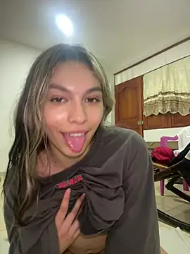Snapshot of SweetCherry__ chatting on August 2, 2026, 12:31 am SweetCherry online show from August 2, 2026, 12:31 am