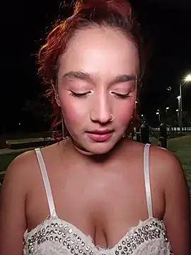 isabella ferrer99 online show from June 17, 2026, 5:21 am