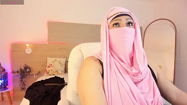  Azahaaraa  online show from March 22, 2026, 4:49 am