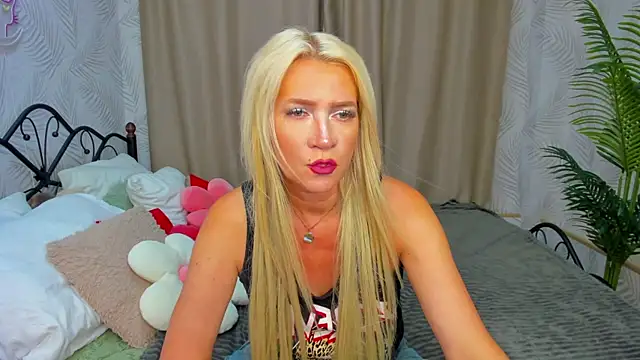 Ledi Luna online show from July 21, 2026, 8:49 am