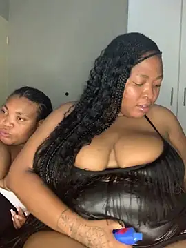 ChubbySpiderx online show from April 21, 2026, 9:06 pm
