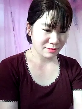 Bondgirl 9 online show from May 7, 2026, 8:09 am