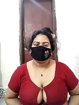 Star--Girl online show from April 26, 2026, 1:47 am