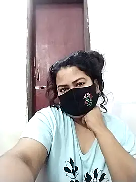 Star--Girl online show from April 26, 2026, 2:48 pm