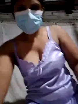 nilkirilli online show from April 27, 2026, 9:57 pm