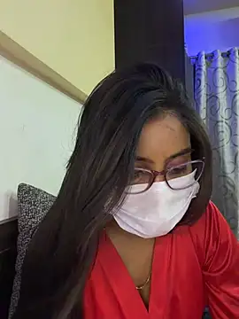 nikki catz online show from March 13, 2026, 7:53 pm