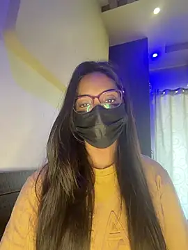 Snapshot of nikki_catz chatting on May 25, 2026, 4:51 am nikki catz online show from May 25, 2026, 4:51 am