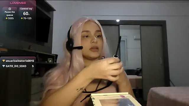 Willowlk online show from April 18, 2026, 12:03 am