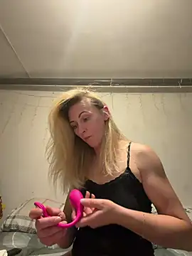 Secret Ladyx online show from July 24, 2026, 6:50 pm