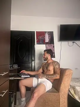 Kenny romano online show from April 12, 2026, 10:48 pm