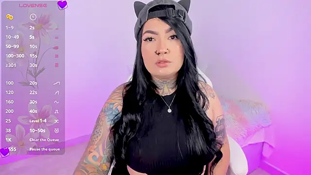 heeyy kitty online show from July 8, 2026, 8:57 pm