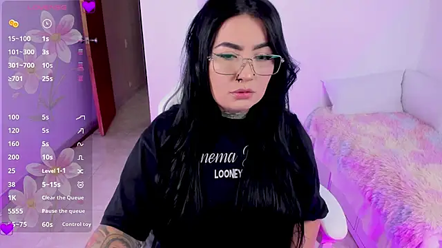 heeyy kitty online show from July 11, 2026, 5:59 pm