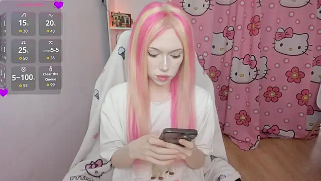 Snapshot of Nikkimiltonss chatting on July 15, 2026, 2:11 pm Nikkimiltonss online show from July 15, 2026, 2:11 pm