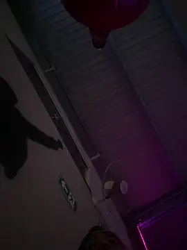 Geovana blan online show from April 3, 2026, 4:21 am