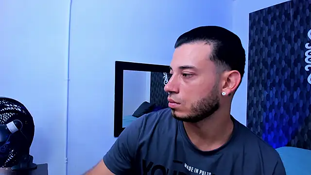 Daiamon Clark online show from March 10, 2026, 8:14 pm