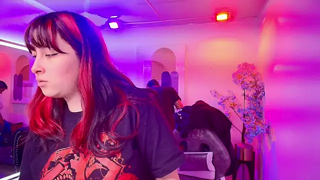 TarlyWho online show from April 11, 2026, 11:25 am