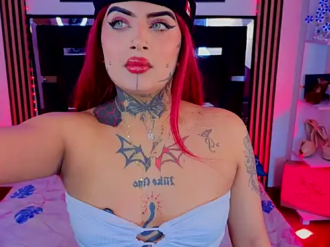 LauriInk1 online show from March 24, 2026, 1:54 am