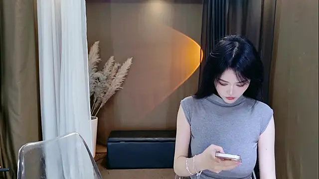 Banana-Milk69 online show from June 7, 2026, 1:10 am
