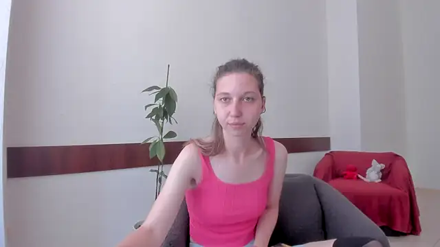 Ellina Star online show from June 22, 2026, 8:22 am