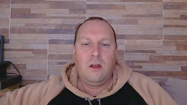 lustonfan online show from July 15, 2026, 12:54 pm