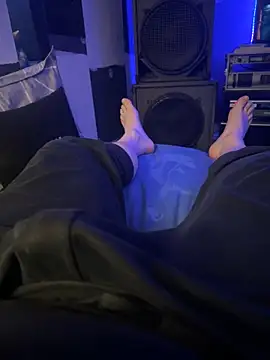 MatthewEmme2121 online show from March 4, 2026, 3:18 pm