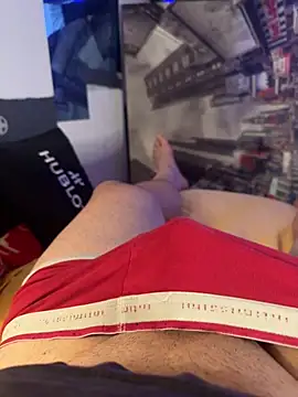 MatthewEmme2121 online show from July 12, 2026, 10:23 pm