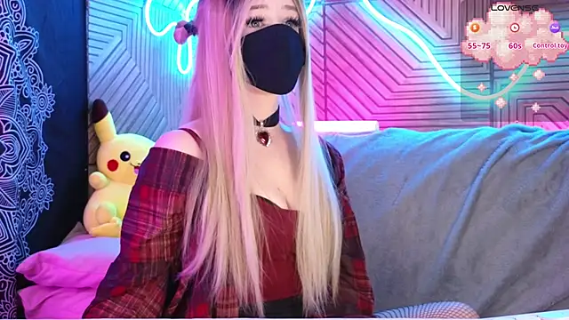 Snapshot of chill_paws chatting on April 15, 2026, 2:07 am chill paws online show from April 15, 2026, 2:07 am