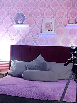 Jade rous online show from May 4, 2026, 11:50 am