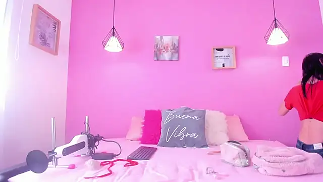 liapinket online show from April 26, 2026, 12:36 pm