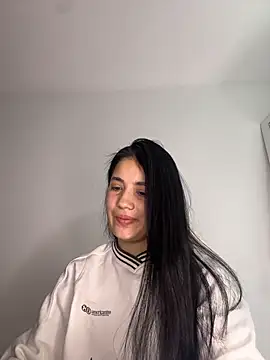 Lucy engel online show from June 13, 2026, 2:26 pm