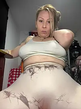 Snapshot of JessiBabyZ chatting on July 29, 2026, 4:27 pm JessiBabyZ online show from July 29, 2026, 4:27 pm